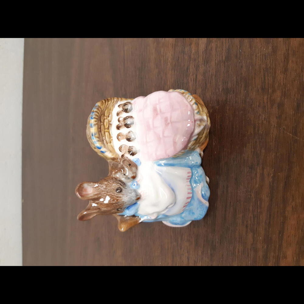 Royal Albert Hunca Munca Collectible Figurine - Charming Mouse with Basket